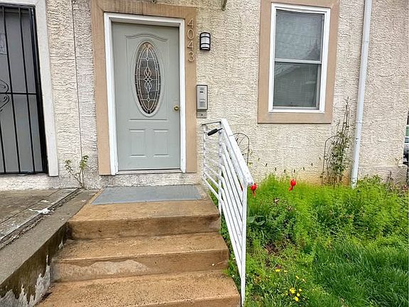 2nd image of 4043 Spring Garden St #2F