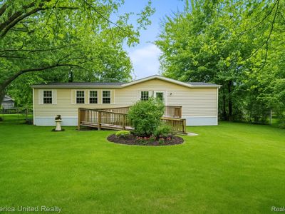 5758 Maunee Dr, Howell, MI, 48843