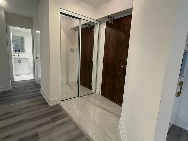 7440 Bathurst St #202 — Photo 16