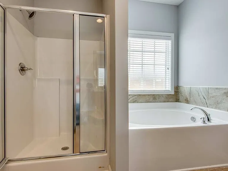 7403 Marisa Way — Photo 18