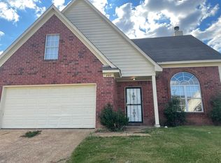 4919 Copper Valley Dr E, Memphis, TN 38141