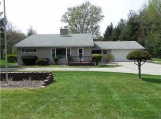 59651 Locust Rd, South Bend, IN 46614