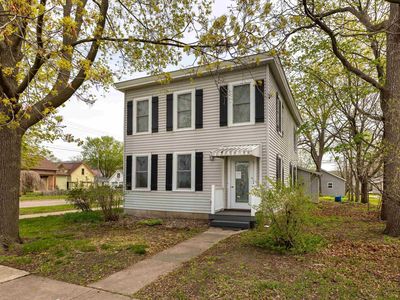 158 N Wacouta Ave, Prairie Du Chien, WI, 53821