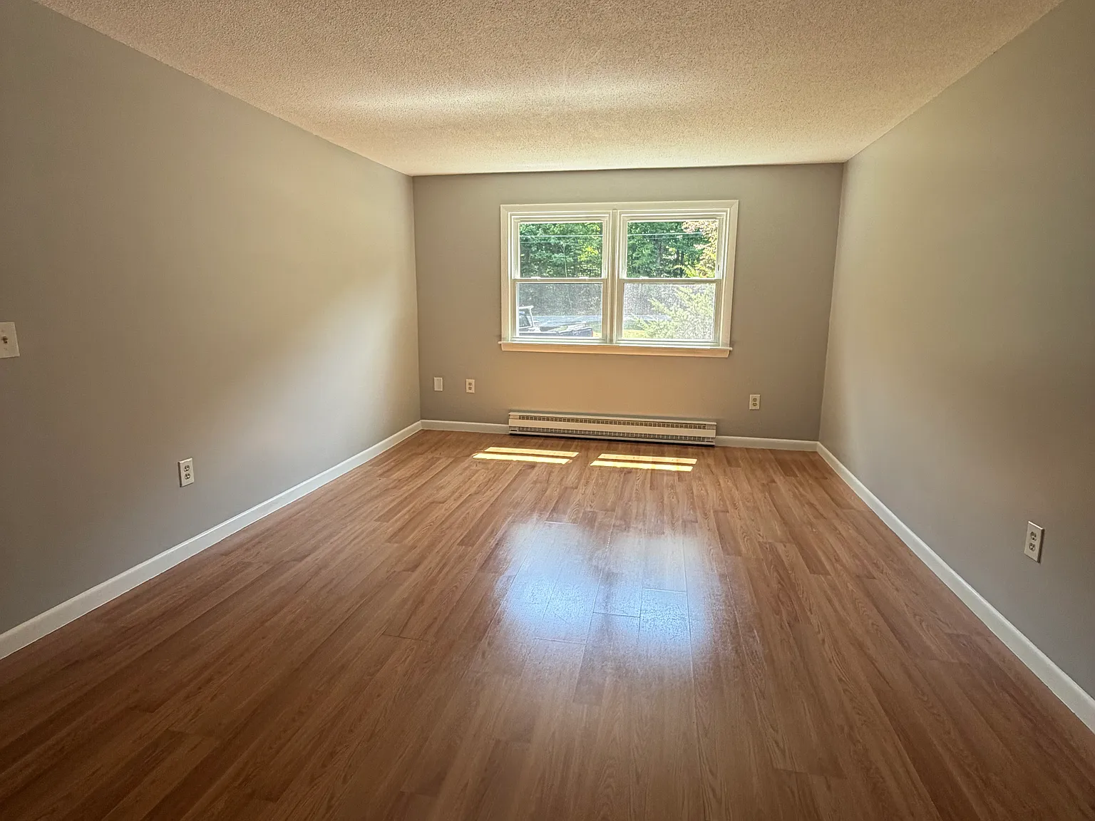 61 Appleton Rd — Photo 4