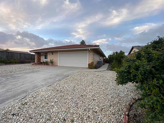 3rd image of 12608 Mantilla Rd