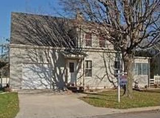 1761 13th St, Monroe, WI 53566