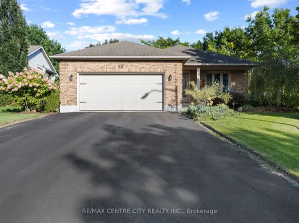 25 Daugherty Dr, Saint Thomas, ON N5R 4W4