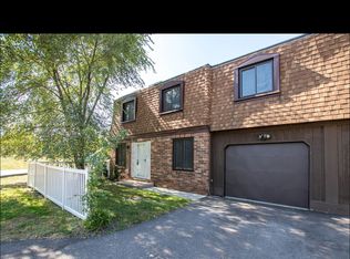 922 Wadsworth Rd APT D, Medina, OH 44256