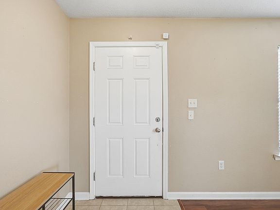4th image of 630 Shiloh Dr