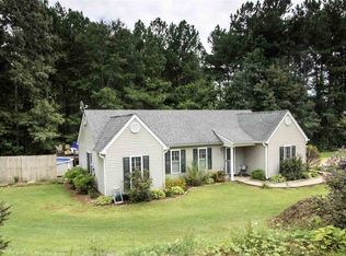 255 Kermit St, Walhalla, SC 29691