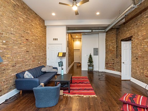 3rd image of 625 E Groveland Park #2