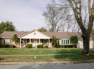 953 Turkey Foot Rd, Lexington, KY 40502