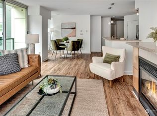 1100 106th Ave NE APT 302, Bellevue, WA