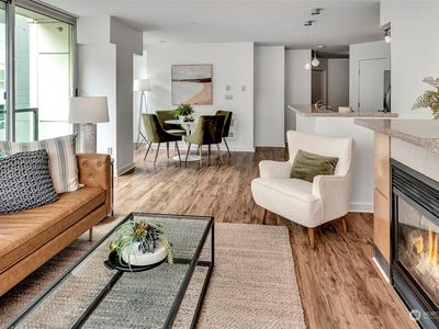 1100 106th Avenue NE #302, Bellevue, WA, 98004