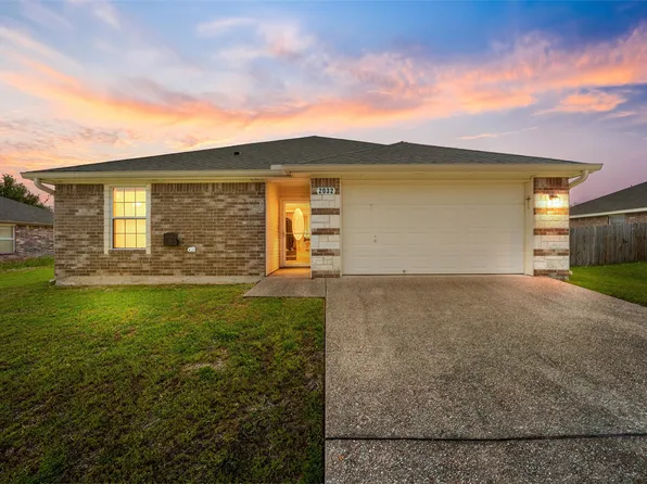 2032 Sabine Dr, Waco, TX 76708