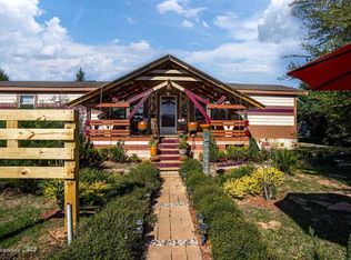 12038 County Road 3153 S, Mount Enterprise, TX 75681