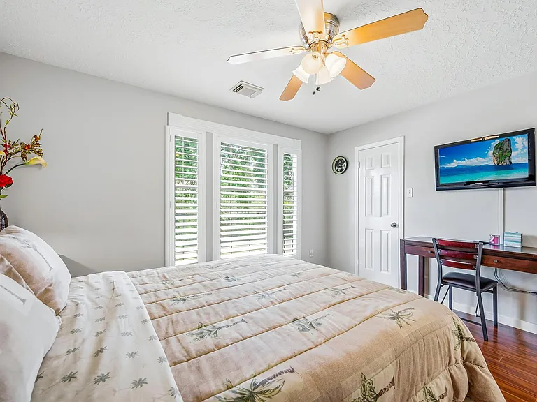 531 W North Hill Dr — Photo 22