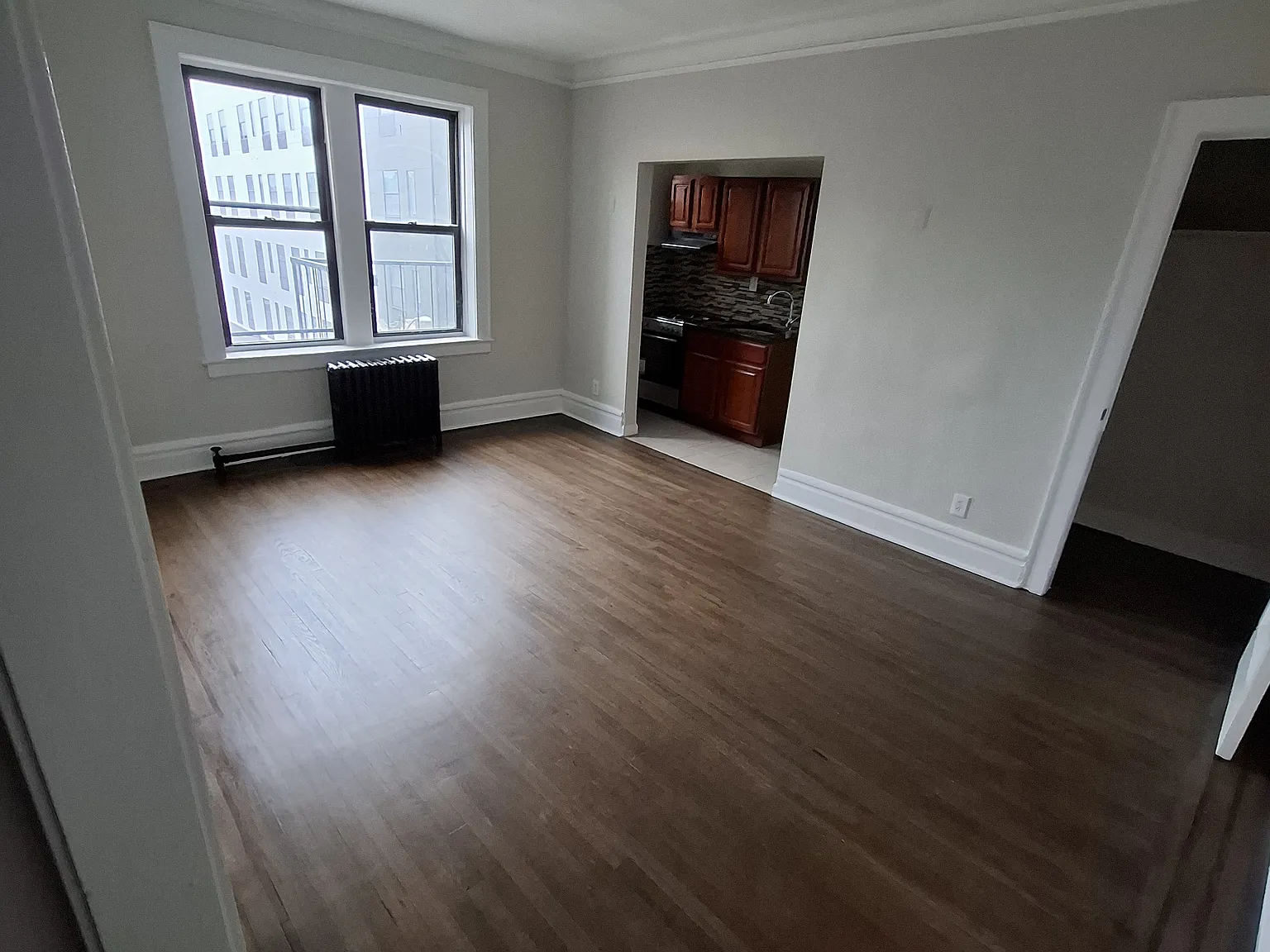 Studio, 500 sqft, $1,300 — Photo 2