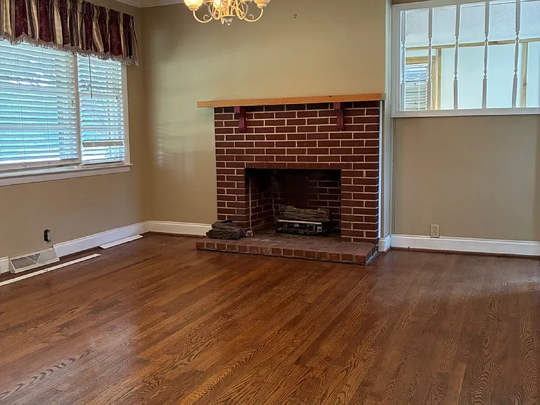 3903 Shady Grove Rd — Photo 9