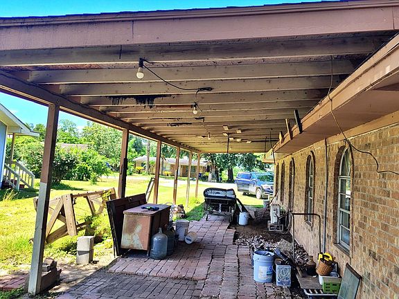 5th image of 31984 Roberto St