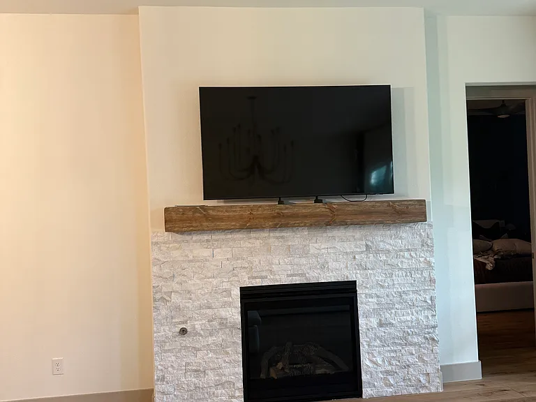 1012 N Oak St — Photo 17