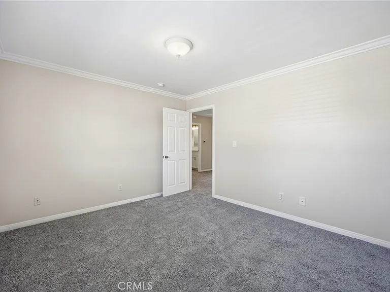 18112 Osborne St — Photo 51