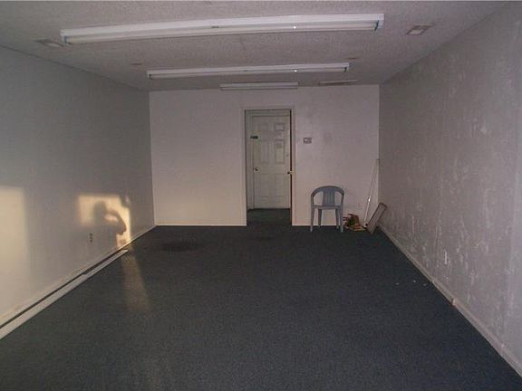 Retail/ Office Space