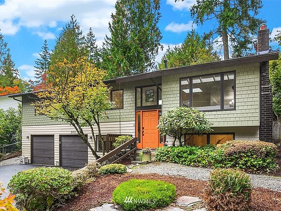2nd image of 2011 168th Ave SE