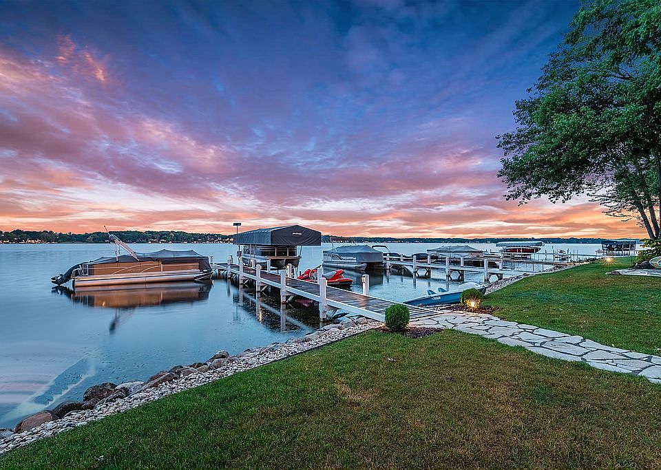 N37W26633 Kopmeier Dr, Pewaukee, WI 53072 Zillow