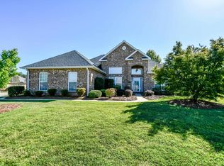 109 Rambling Creek Cv, Byron, GA 31008