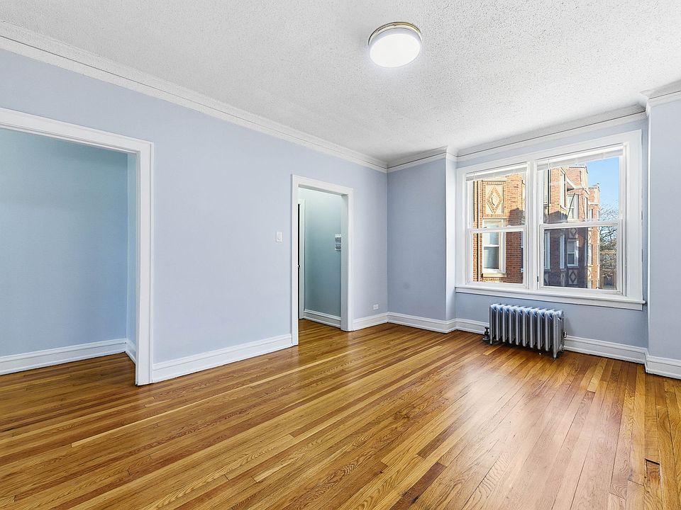 1st image of 7612 S Saginaw Ave #2B