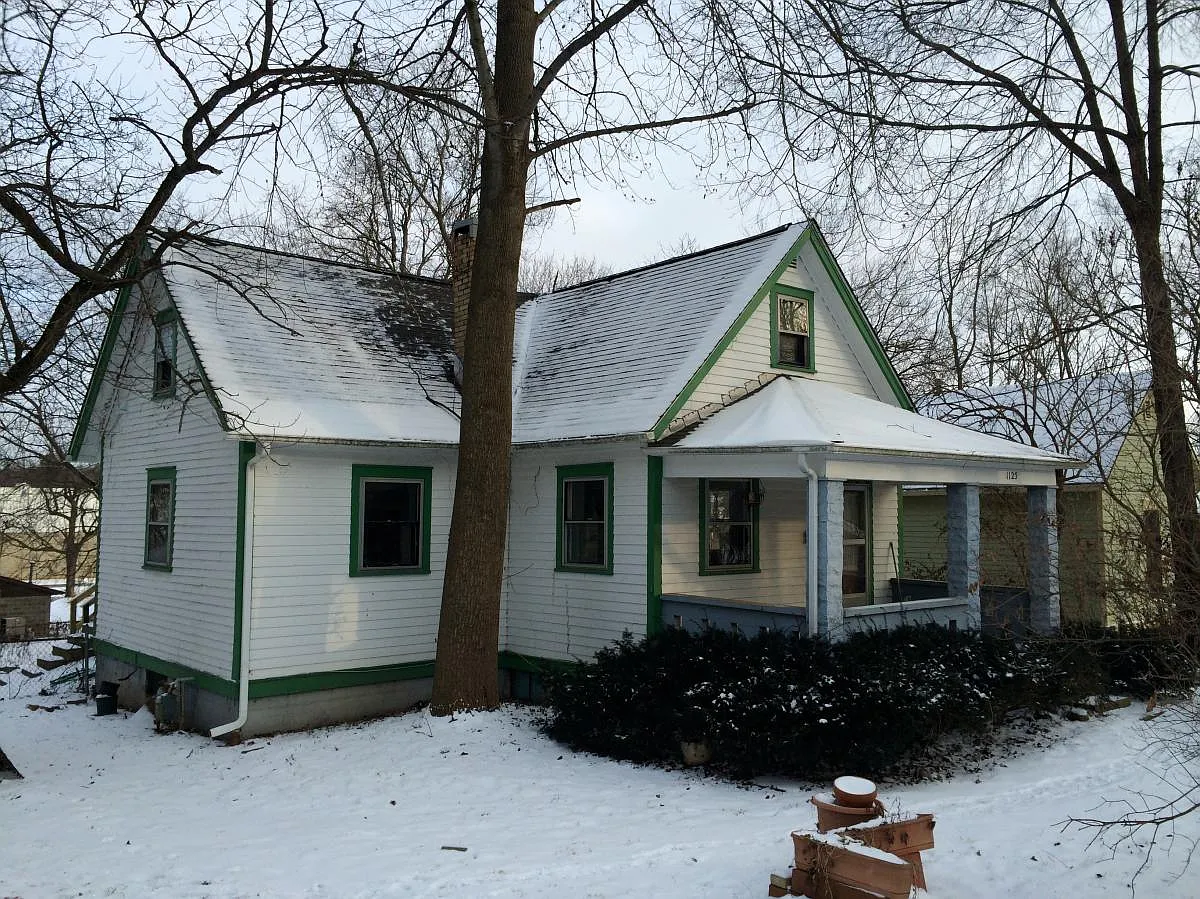 1125 S Madison St photo 1