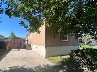 925 Broken Wheel Ct, Cheyenne, WY 82007