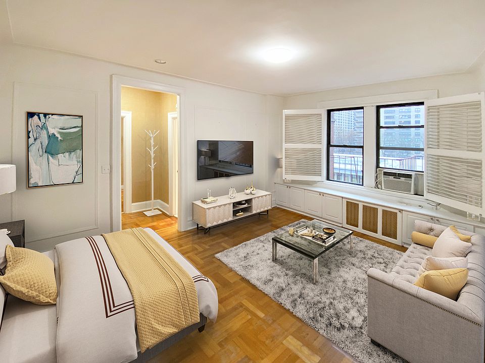 1st image of 267 W 70th St #6B