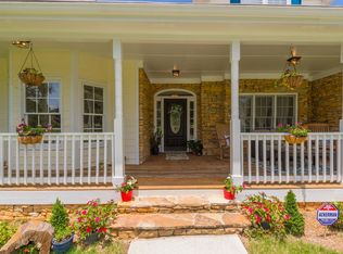 4340 Chatuge Dr, Buford, GA 30519