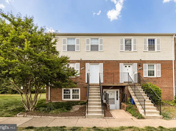 1024 Brixton Ct, Sterling, VA 20164