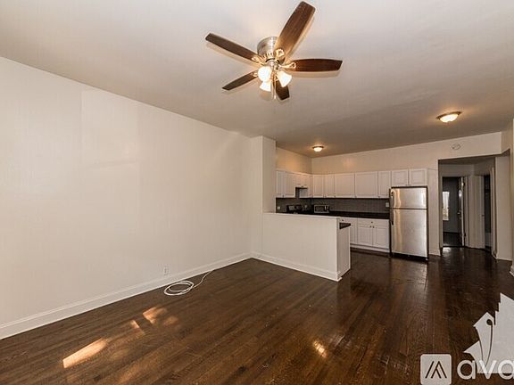 2nd image of 1415 W Hutchinson St #42203