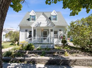 410 Birch St, Baraboo, WI 53913