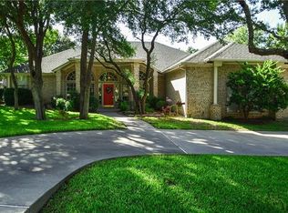 6719 Westover Dr, Granbury, TX 76049