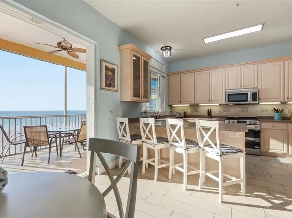 1900 Gulf Dr N Unit 4, Bradenton Beach, FL 34217