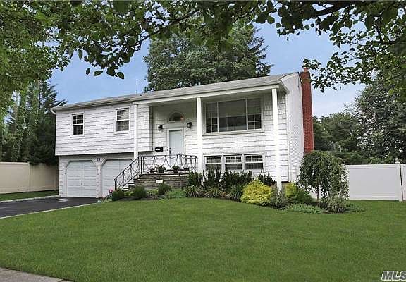 3rd image of 68 Barry Ln E