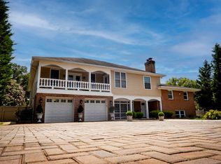 607 Valley Brook Dr #11, Silver Spring, MD 20904