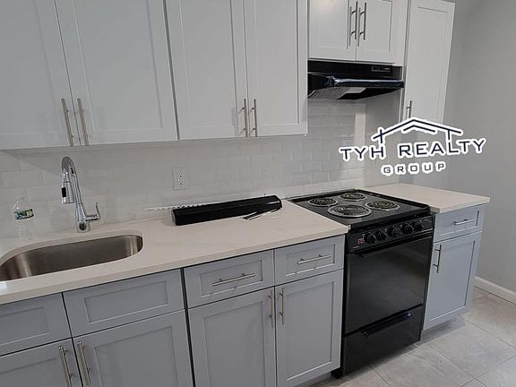 2nd image of 11 N 18th St #3