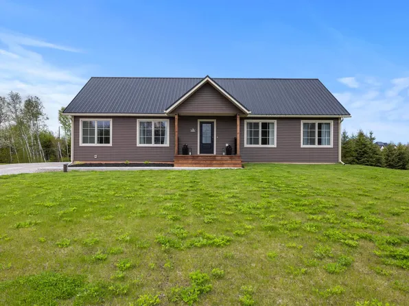74 Richard Douglas Dr, Bedford Parish, PE C1B 3E3