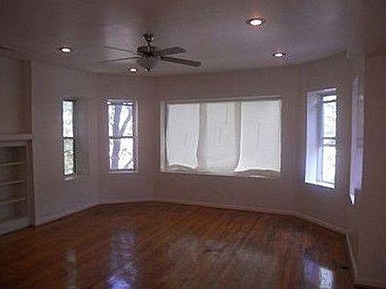 1st image of 7634 S Kingston Ave #3