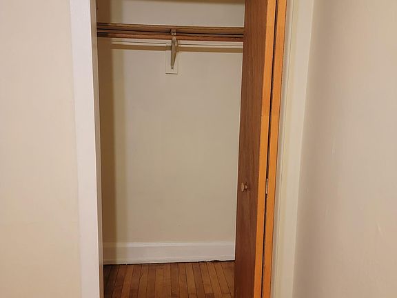 2nd image of 2541 W Carmen Ave #G
