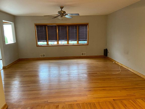 2nd image of 191 Stafford Ave Floor 1