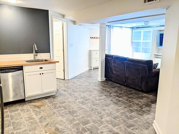 2nd image of 52 Franklin Valley Cir