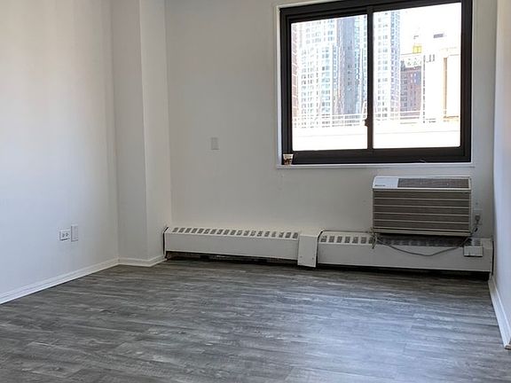 3rd image of 80 Gold St #12F