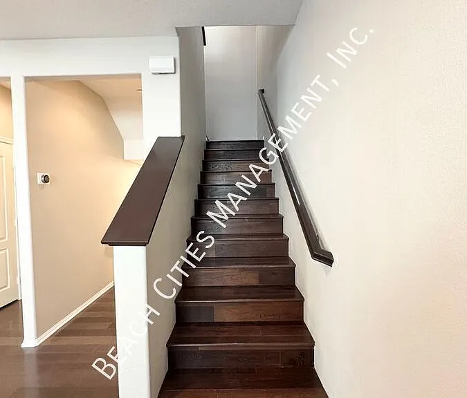 1885 Orizaba Ave #104 — Photo 18